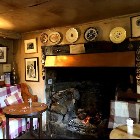 The Northmore Arms Throwleigh 외부 사진
